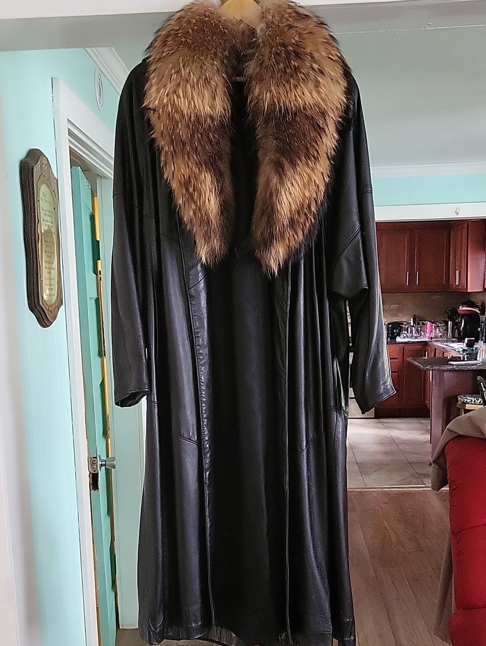Luxury Black Leather Long Coat with Brown Fur Collar